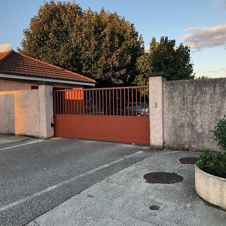 Appartement Au Milieu Des Lacs, Au Bord Du Guiers Aoste Εξωτερικό φωτογραφία